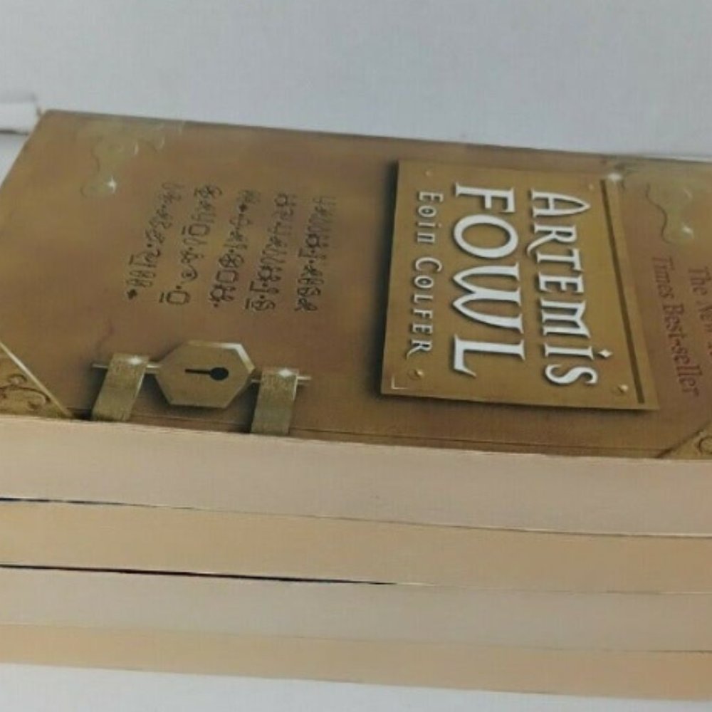 Artemis Fowl Paperback Book Collection - Picture 5 of 10